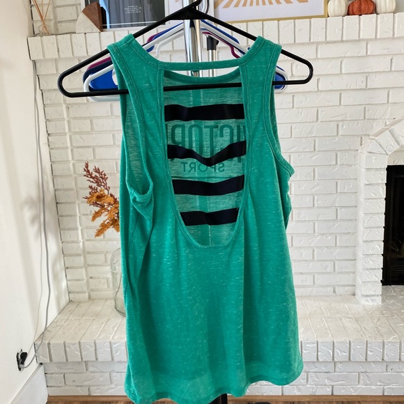 Victoria’s Secret workout tank - Picture 2 of 2